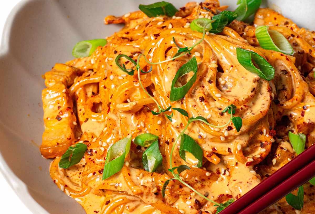 Creamy Kimchi Alfredo Udon Recipe
